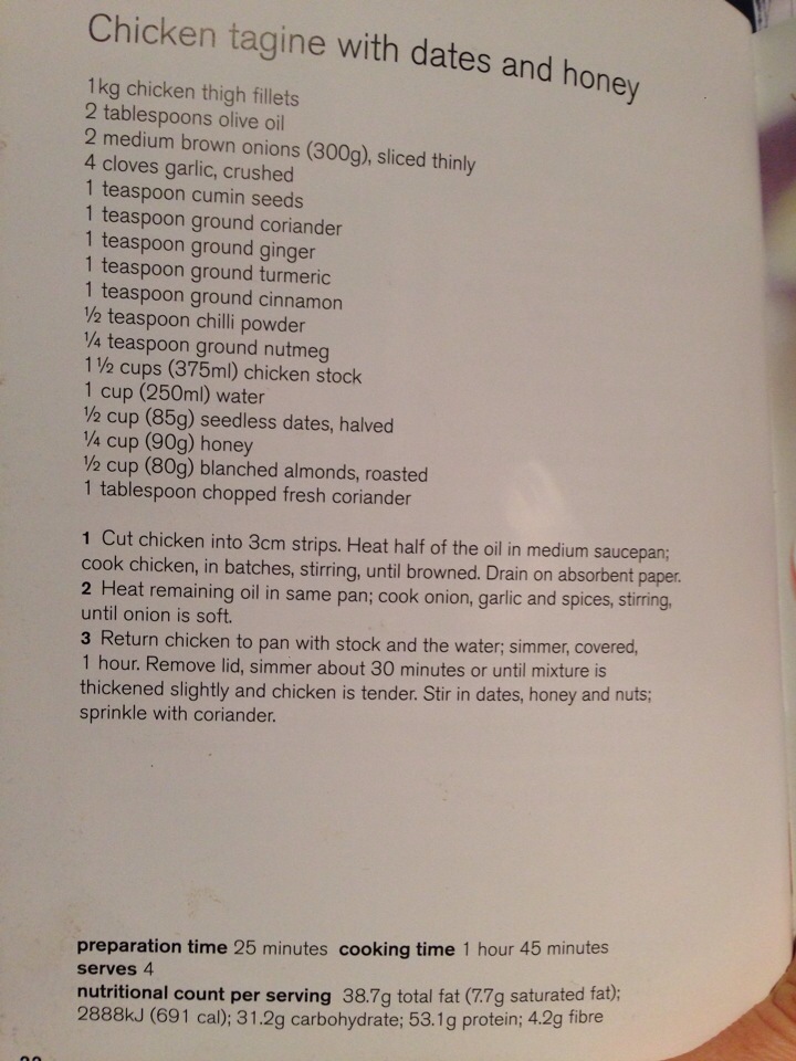 Chicken tagine with dates honey/Jackie Fiebig Snapdish[スナップディッシュ] (ID